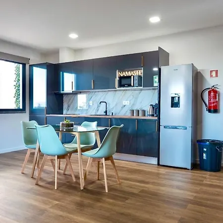 Modern Sea View With Private Parking דירה Gaula